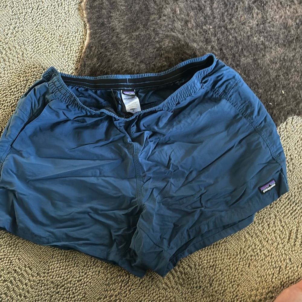 Patagonia adventure short size XL women’s